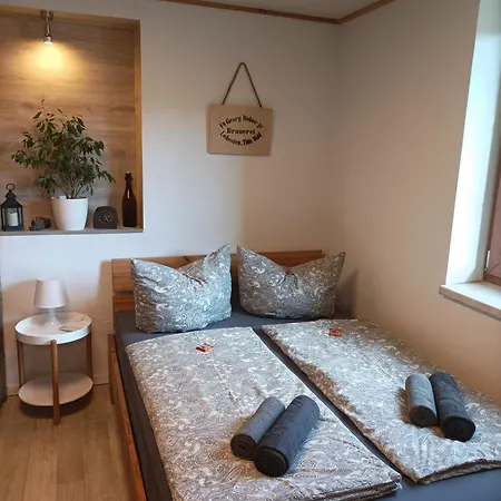 Apartment Braeustuebel, Free Wi-fi, Parken, Grillecke, Naehe Rennsteig *