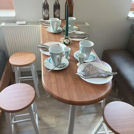 Braeustuebel, Free Wi-fi, Parken, Grillecke, Naehe Rennsteig Apartment Lehesten