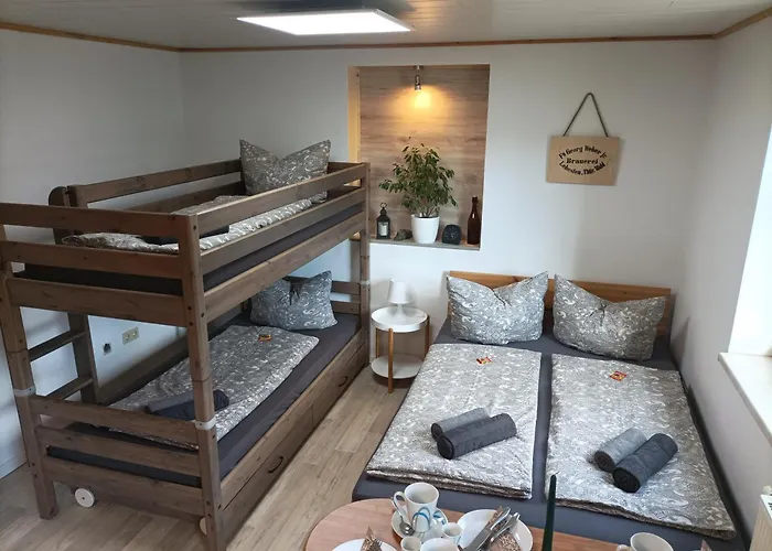 Braeustuebel, Free Wi-fi, Parken, Grillecke, Naehe Rennsteig Daire Lehesten